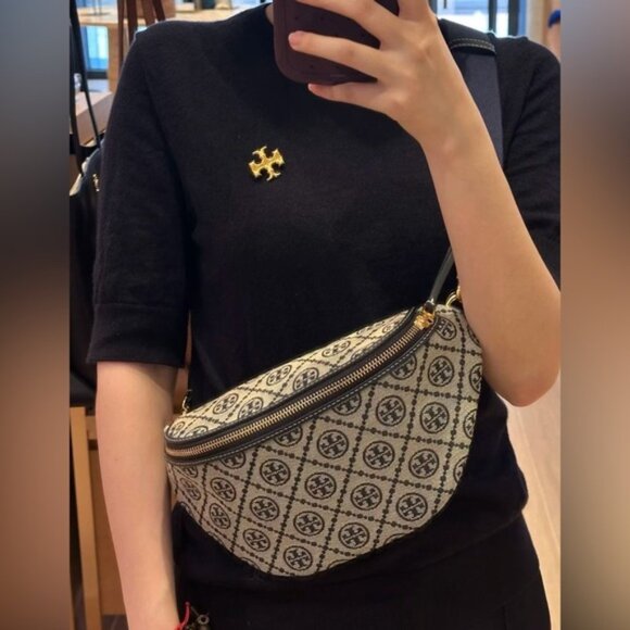 NWT Tory BurchT Monogram Belt Bag - Picture 6 of 9